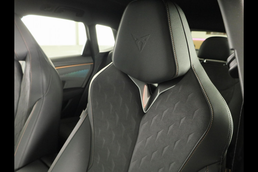 CUPRA Terramar 1.5 TSI e-Hybrid Business 204pk | Navigatie | Parkeercamera | Elektrisch verstelbare voorstoelen met geheugen |
