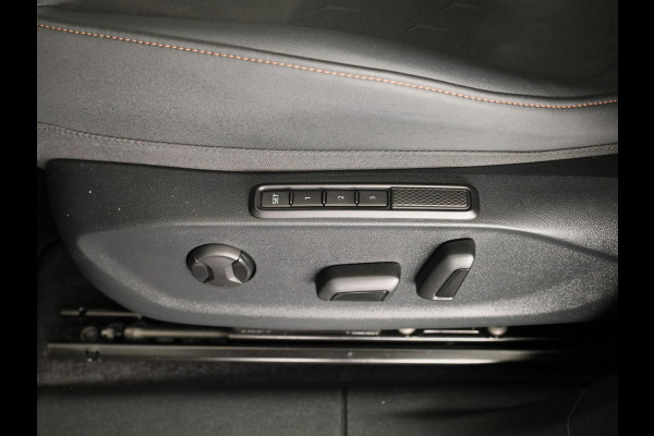 CUPRA Terramar 1.5 TSI e-Hybrid Business 204pk | Navigatie | Parkeercamera | Elektrisch verstelbare voorstoelen met geheugen |