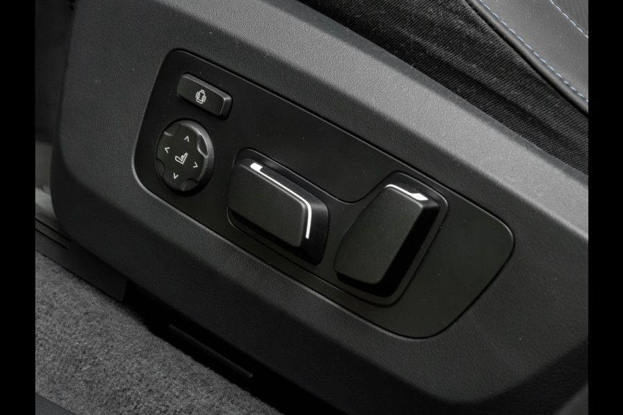 BMW X3 30e xDrive M-Sport - Trekhaak - ACC - Head-up - Stuurwiel Verwarming