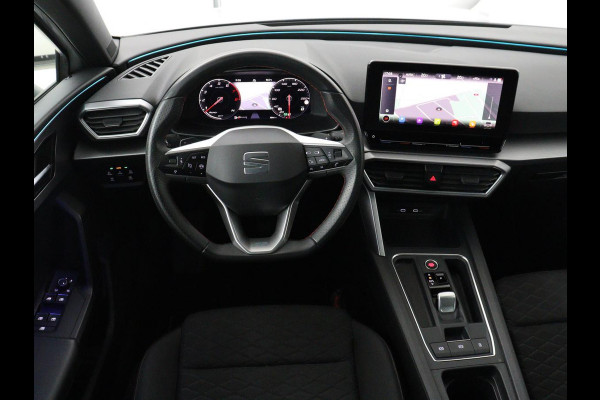 Seat Leon 1.5 eTSI FR Intens | Carplay | Adaptive cruise | Sfeerverlichting | Navigatie | Parkeerhulp | Dodehoek detectie | Full LED | Climate control | Bluetooth