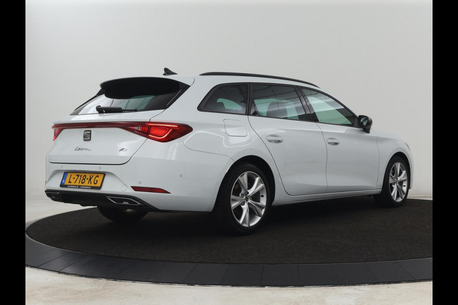 Seat Leon 1.5 eTSI FR Intens | Carplay | Adaptive cruise | Sfeerverlichting | Navigatie | Parkeerhulp | Dodehoek detectie | Full LED | Climate control | Bluetooth