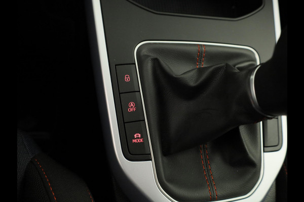 Seat Arona 1.0 TSI FR 95pk | Navigatie via App | Virtual Cockpit | Verlengde garantie | Parkeersensoren