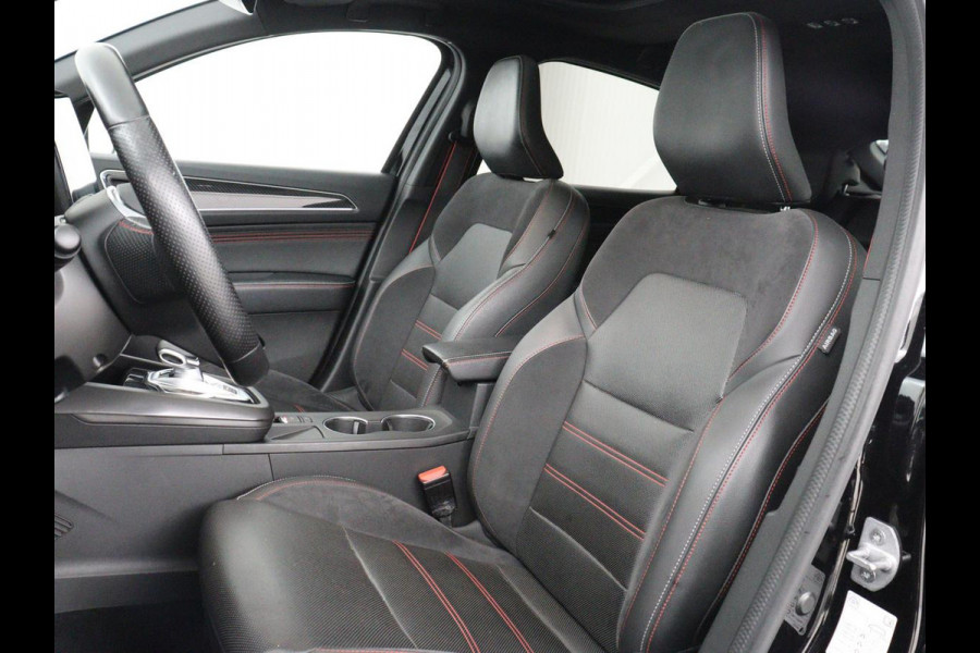 Renault Arkana 1.6 E-Tech Hybrid 145 R.S. Line | Panoramadak | Leder/Alcantara | Trekhaak | Stoelverwarming | Adaptive cruise | Camera | Carplay | Keyless | Park Assist | Full LED | Navigatie