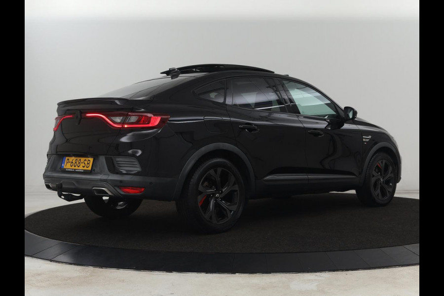 Renault Arkana 1.6 E-Tech Hybrid 145 R.S. Line | Panoramadak | Leder/Alcantara | Trekhaak | Stoelverwarming | Adaptive cruise | Camera | Carplay | Keyless | Park Assist | Full LED | Navigatie