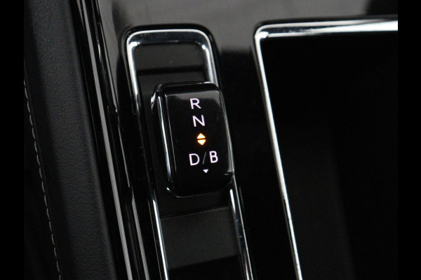 Škoda ENYAQ iV 80 Sportline | SOH 91% | Panoramdak | Head-Up | Trekhaak | Adaptive cruise | 360 Camera | Stoelverwarming | Matrix LED | Memory | Carplay | Navigatie | Alcantara