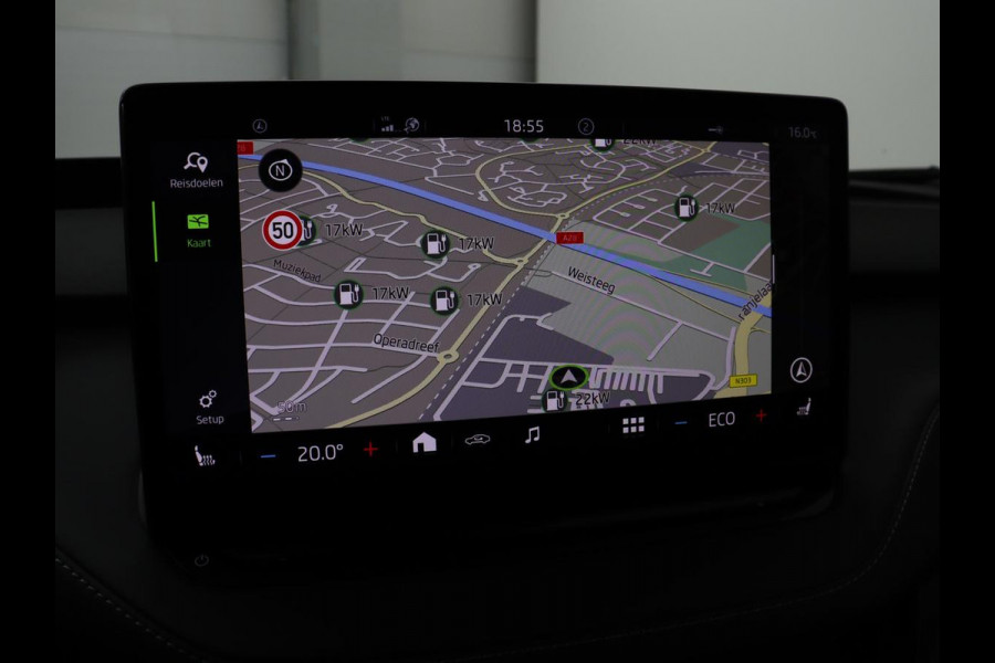 Škoda ENYAQ iV 80 Sportline | SOH 91% | Panoramdak | Head-Up | Trekhaak | Adaptive cruise | 360 Camera | Stoelverwarming | Matrix LED | Memory | Carplay | Navigatie | Alcantara