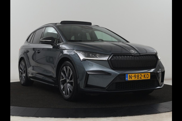 Škoda ENYAQ iV 80 Sportline | SOH 91% | Panoramdak | Head-Up | Trekhaak | Adaptive cruise | 360 Camera | Stoelverwarming | Matrix LED | Memory | Carplay | Navigatie | Alcantara