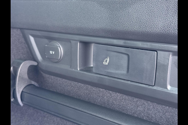 Škoda Kodiaq 1.5 TSI Sportline Business VAN €43.900,- NU VOOR SLECHTS €39.877,- Uw LENTEVOORDEEL €4.023,- |AUTOMAAT | PANORAMADAK | ADAPTIEVE CRUISECONTROL | CAMERA | ELEKTRISCHE STOEL/KOFFERRUIK | STANDKACHEL | STOELVERWARMING VOOR + ACHTER | SKODA DEALER ONDERHOUDEN | RIJKLAAR GELEVERD