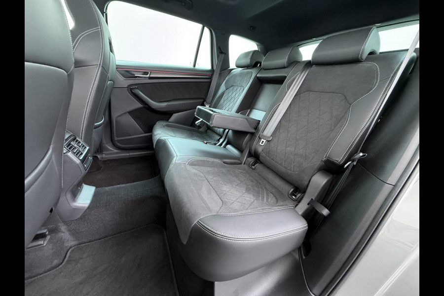 Škoda Kodiaq 1.5 TSI Sportline Business VAN €43.900,- NU VOOR SLECHTS €39.877,- Uw LENTEVOORDEEL €4.023,- |AUTOMAAT | PANORAMADAK | ADAPTIEVE CRUISECONTROL | CAMERA | ELEKTRISCHE STOEL/KOFFERRUIK | STANDKACHEL | STOELVERWARMING VOOR + ACHTER | SKODA DEALER ONDERHOUDEN | RIJKLAAR GELEVERD