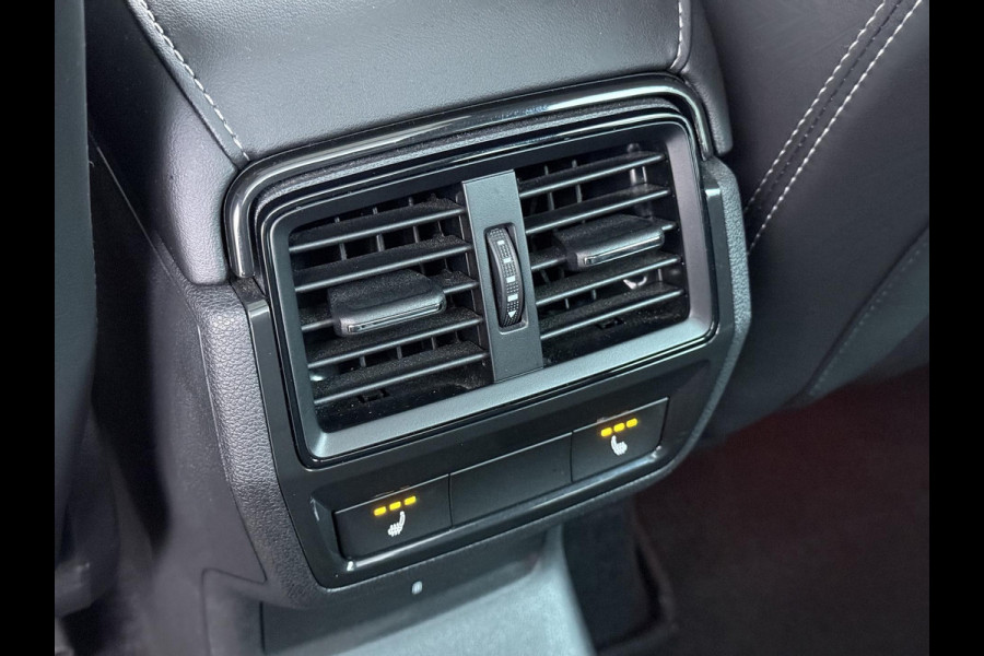 Škoda Kodiaq 1.5 TSI Sportline Business VAN €43.900,- NU VOOR SLECHTS €39.877,- Uw LENTEVOORDEEL €4.023,- |AUTOMAAT | PANORAMADAK | ADAPTIEVE CRUISECONTROL | CAMERA | ELEKTRISCHE STOEL/KOFFERRUIK | STANDKACHEL | STOELVERWARMING VOOR + ACHTER | SKODA DEALER ONDERHOUDEN | RIJKLAAR GELEVERD