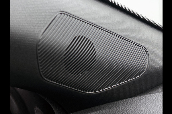 Renault Captur 1.3 mild hybrid 160PK Techno | CAMERA | CARPLAY