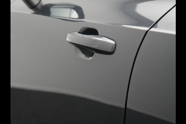 Volvo XC90 T8 Recharge AWD Inscription 7 Persoons Plug In Hybrid 394pk Dealer O.H PHEV | Luchtvering | Panodak | Trekhaak af Fabriek | Adaptive Cruise |  Head Up | 360 camera | 21"L.M | BLIS | Harman Kardon |