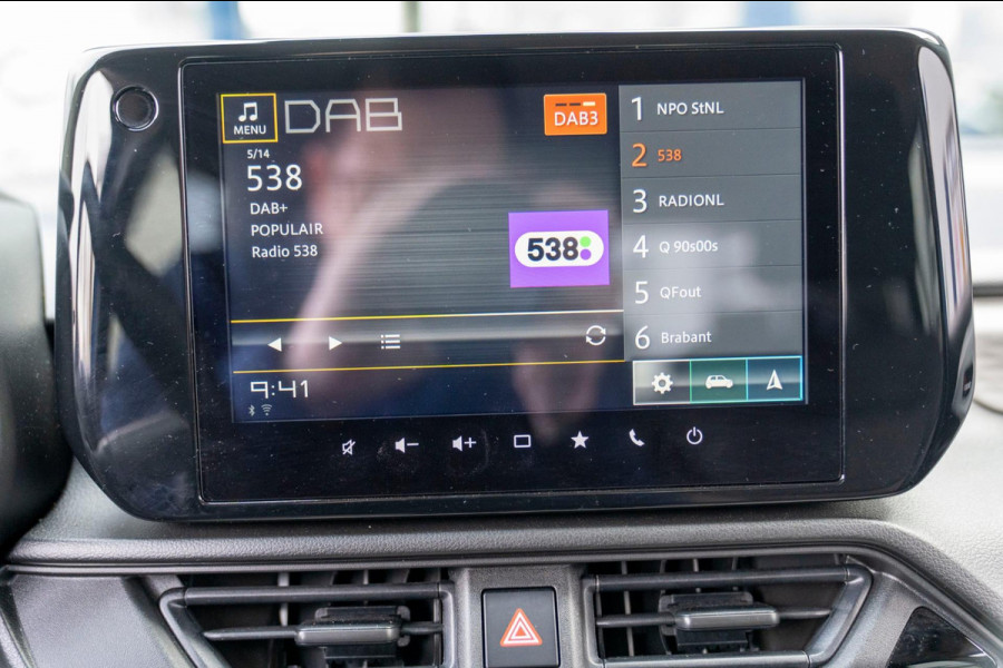 Suzuki Swift 1.2 Comfort Smart Hybrid|Prijs rijklaar incl. 12 mnd garantie| LMV DAB Carplay/Android auto Camera Stoelverwarming