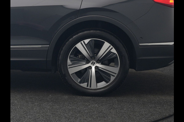 Seat Tarraco 1.4 TSI Xcellence Plug In Hybrid 245pk Dealer O.H PHEV | Trekhaak af Fabriek | Adaptive Cruise | Lederen Sportstoelen Memory | 360 Camera | Stuur & Stoelverwarming | Keyless | 19"L.M | Parkassist | Virtual |