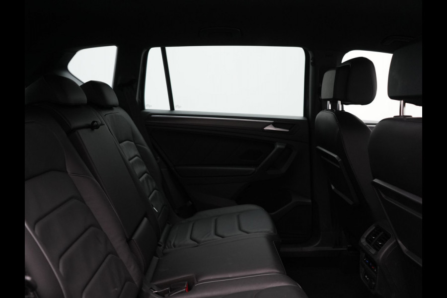 Seat Tarraco 1.4 TSI Xcellence Plug In Hybrid 245pk Dealer O.H PHEV | Trekhaak af Fabriek | Adaptive Cruise | Lederen Sportstoelen Memory | 360 Camera | Stuur & Stoelverwarming | Keyless | 19"L.M | Parkassist | Virtual |