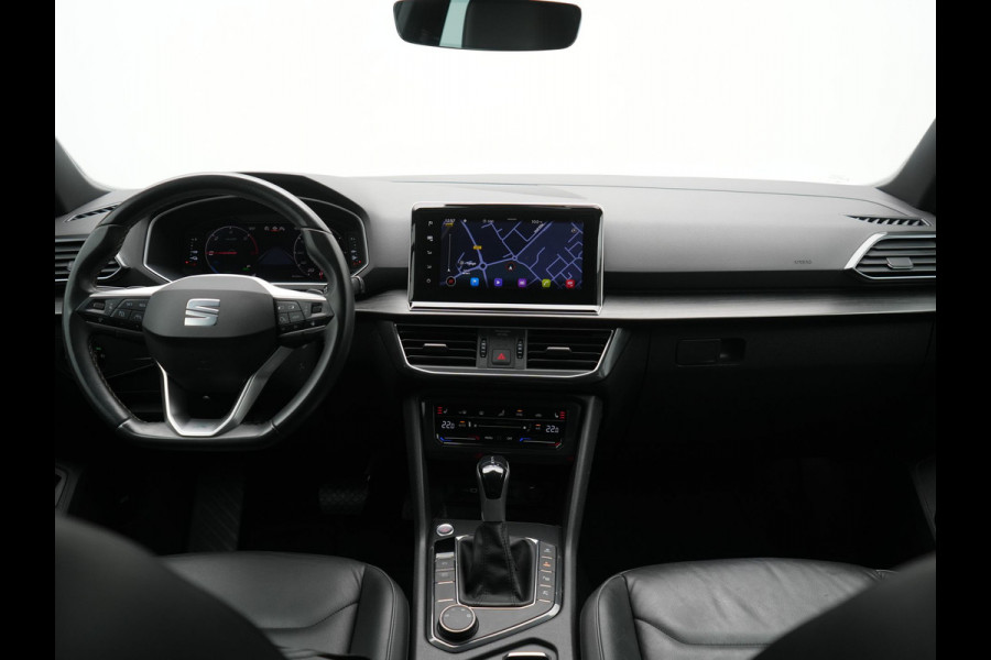 Seat Tarraco 1.4 TSI Xcellence Plug In Hybrid 245pk Dealer O.H PHEV | Trekhaak af Fabriek | Adaptive Cruise | Lederen Sportstoelen Memory | 360 Camera | Stuur & Stoelverwarming | Keyless | 19"L.M | Parkassist | Virtual |