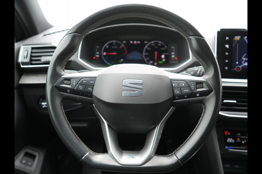 Seat Tarraco 1.4 TSI Xcellence Plug In Hybrid 245pk Dealer O.H PHEV | Trekhaak af Fabriek | Adaptive Cruise | Lederen Sportstoelen Memory | 360 Camera | Stuur & Stoelverwarming | Keyless | 19"L.M | Parkassist | Virtual |