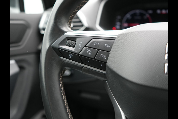 Seat Tarraco 1.4 TSI Xcellence Plug In Hybrid 245pk Dealer O.H PHEV | Trekhaak af Fabriek | Adaptive Cruise | Lederen Sportstoelen Memory | 360 Camera | Stuur & Stoelverwarming | Keyless | 19"L.M | Parkassist | Virtual |