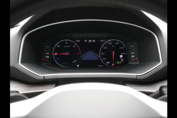 Seat Tarraco 1.4 TSI Xcellence Plug In Hybrid 245pk Dealer O.H PHEV | Trekhaak af Fabriek | Adaptive Cruise | Lederen Sportstoelen Memory | 360 Camera | Stuur & Stoelverwarming | Keyless | 19"L.M | Parkassist | Virtual |