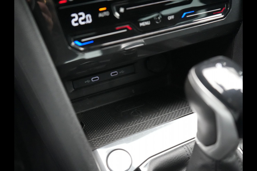 Seat Tarraco 1.4 TSI Xcellence Plug In Hybrid 245pk Dealer O.H PHEV | Trekhaak af Fabriek | Adaptive Cruise | Lederen Sportstoelen Memory | 360 Camera | Stuur & Stoelverwarming | Keyless | 19"L.M | Parkassist | Virtual |