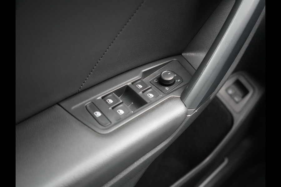 Seat Tarraco 1.4 TSI Xcellence Plug In Hybrid 245pk Dealer O.H PHEV | Trekhaak af Fabriek | Adaptive Cruise | Lederen Sportstoelen Memory | 360 Camera | Stuur & Stoelverwarming | Keyless | 19"L.M | Parkassist | Virtual |