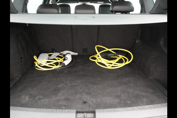 Seat Tarraco 1.4 TSI Xcellence Plug In Hybrid 245pk Dealer O.H PHEV | Trekhaak af Fabriek | Adaptive Cruise | Lederen Sportstoelen Memory | 360 Camera | Stuur & Stoelverwarming | Keyless | 19"L.M | Parkassist | Virtual |