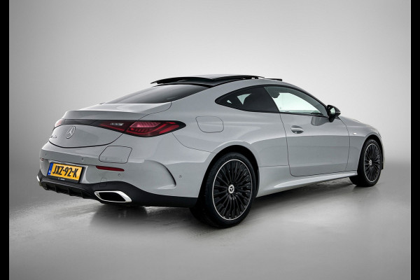 Mercedes-Benz CLE Coupé 300 e AMG Plug-In Hybride AMG | Night Pakket | Panorama Schuif-Kanteldak | Digital Licht | Burmester® | Stuur en Stoelverwarming. MB-paasweekend