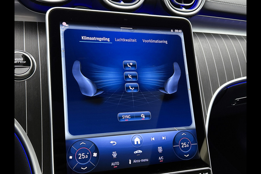 Mercedes-Benz CLE Coupé 300 e AMG Plug-In Hybride AMG | Night Pakket | Panorama Schuif-Kanteldak | Digital Licht | Burmester® | Stuur en Stoelverwarming. MB-paasweekend