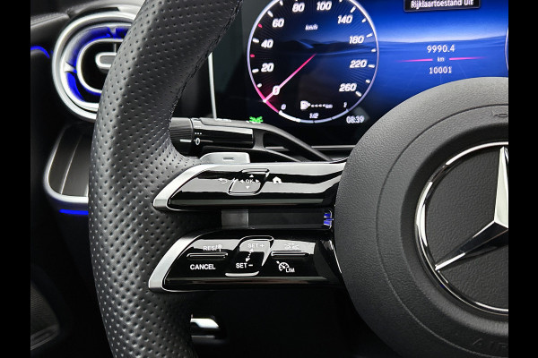 Mercedes-Benz CLE Coupé 300 e AMG Plug-In Hybride AMG | Night Pakket | Panorama Schuif-Kanteldak | Digital Licht | Burmester® | Stuur en Stoelverwarming. MB-paasweekend