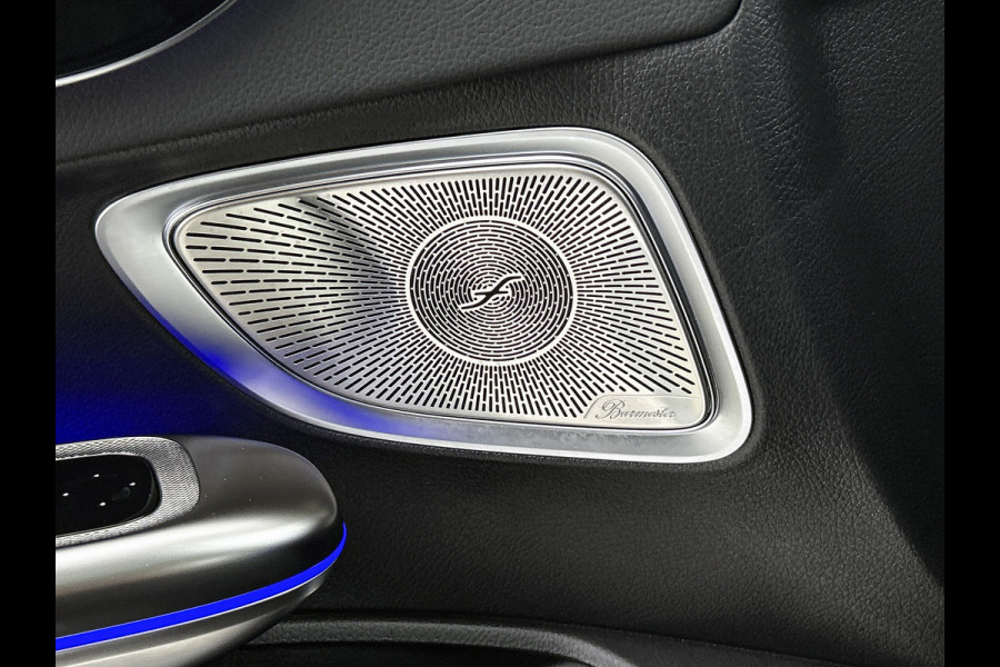 Mercedes-Benz CLE Coupé 300 e AMG Plug-In Hybride AMG | Night Pakket | Panorama Schuif-Kanteldak | Digital Licht | Burmester® | Stuur en Stoelverwarming. MB-paasweekend