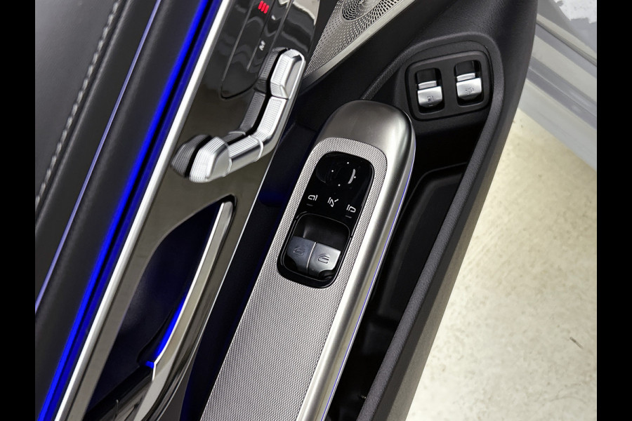 Mercedes-Benz CLE Coupé 300 e AMG Plug-In Hybride AMG | Night Pakket | Panorama Schuif-Kanteldak | Digital Licht | Burmester® | Stuur en Stoelverwarming. MB-paasweekend