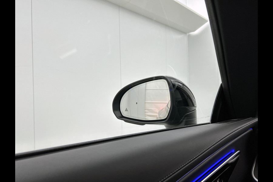 Mercedes-Benz CLE Coupé 300 e AMG Plug-In Hybride AMG | Night Pakket | Panorama Schuif-Kanteldak | Digital Licht | Burmester® | Stuur en Stoelverwarming. MB-paasweekend