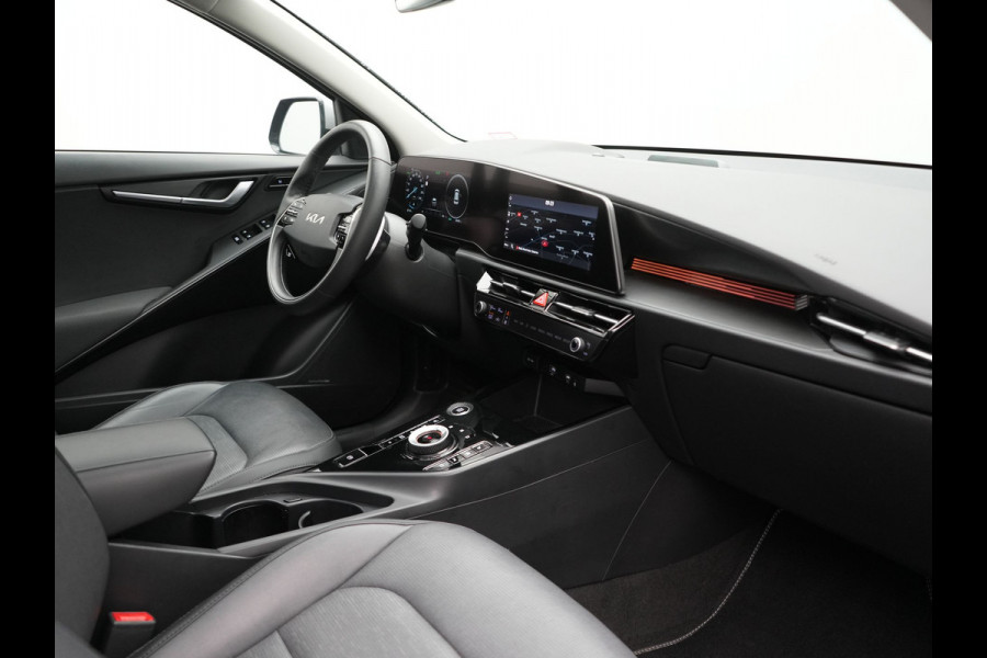 Kia Niro 1.6 GDi ExecutiveLine Plug In Hybrid 182pk Dealer O.H PHEV | Panodak | Trekhaak Afn. | Lederen Memorystoelen Ventilatie & Verwarmd | Adaptive Cruise | Head Up |  Harman Kardon | Camera | Keyless | BLIS | 18"L.M |