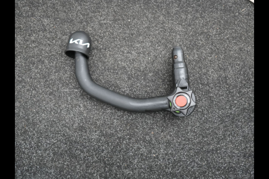 Kia Niro 1.6 GDi ExecutiveLine Plug In Hybrid 182pk Dealer O.H PHEV | Panodak | Trekhaak Afn. | Lederen Memorystoelen Ventilatie & Verwarmd | Adaptive Cruise | Head Up |  Harman Kardon | Camera | Keyless | BLIS | 18"L.M |