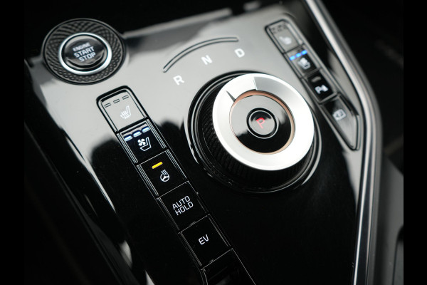 Kia Niro 1.6 GDi ExecutiveLine Plug In Hybrid 182pk Dealer O.H PHEV | Panodak | Trekhaak Afn. | Lederen Memorystoelen Ventilatie & Verwarmd | Adaptive Cruise | Head Up |  Harman Kardon | Camera | Keyless | BLIS | 18"L.M |