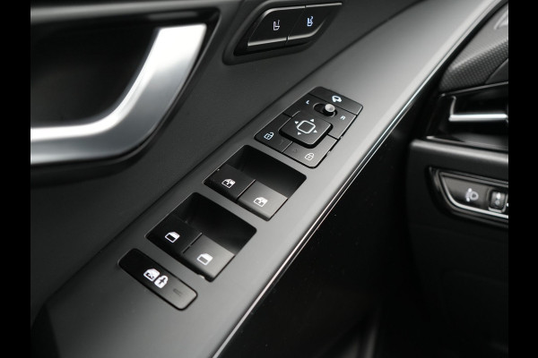 Kia Niro 1.6 GDi ExecutiveLine Plug In Hybrid 182pk Dealer O.H PHEV | Panodak | Trekhaak Afn. | Lederen Memorystoelen Ventilatie & Verwarmd | Adaptive Cruise | Head Up |  Harman Kardon | Camera | Keyless | BLIS | 18"L.M |