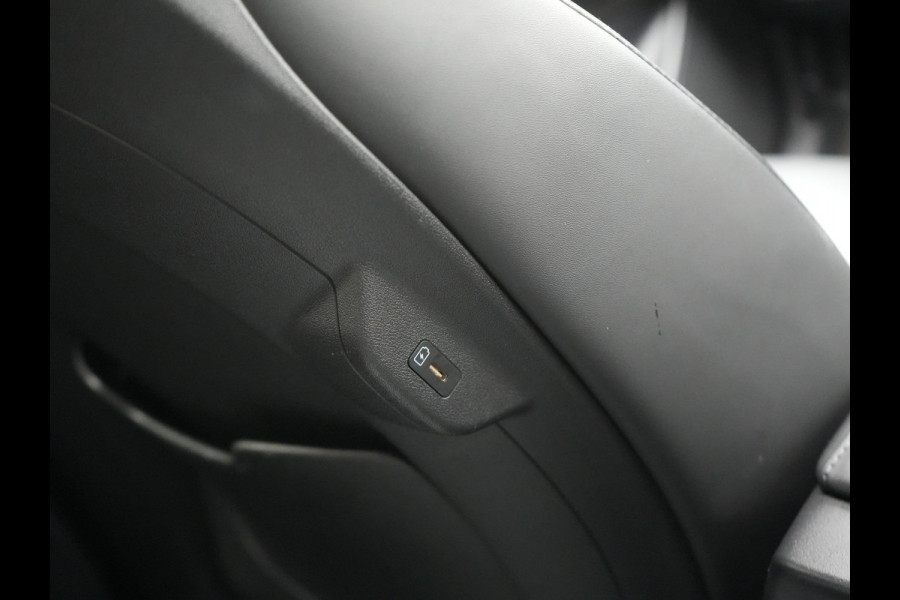 Kia Niro 1.6 GDi ExecutiveLine Plug In Hybrid 182pk Dealer O.H PHEV | Panodak | Trekhaak Afn. | Lederen Memorystoelen Ventilatie & Verwarmd | Adaptive Cruise | Head Up |  Harman Kardon | Camera | Keyless | BLIS | 18"L.M |