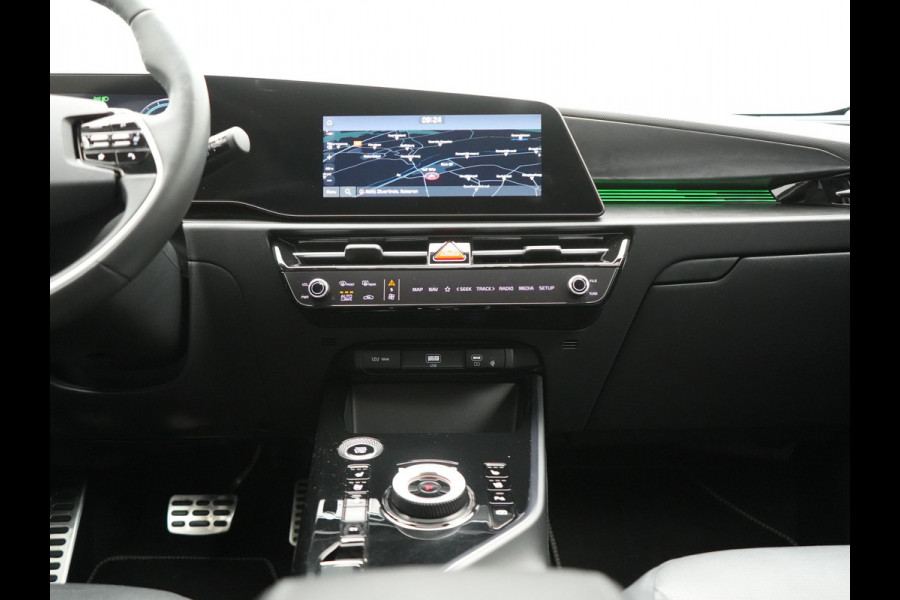 Kia Niro 1.6 GDi ExecutiveLine Plug In Hybrid 182pk Dealer O.H PHEV | Panodak | Trekhaak Afn. | Lederen Memorystoelen Ventilatie & Verwarmd | Adaptive Cruise | Head Up |  Harman Kardon | Camera | Keyless | BLIS | 18"L.M |