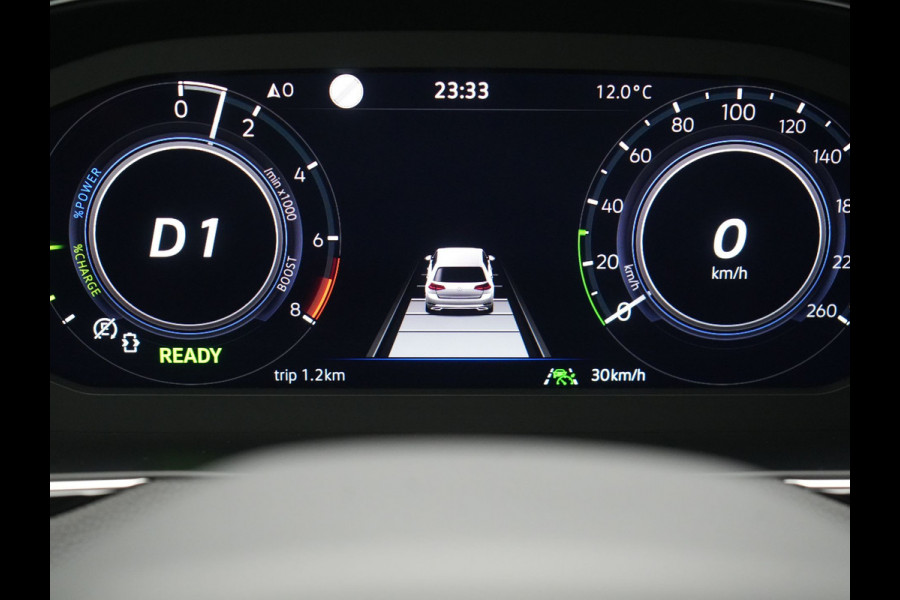 Volkswagen Passat Variant GTE Business Plug in Hybrid 218pk Dealer O.H PHEV | Trekhaak af Fabriek | Adaptive Cruise | Alcantara Sportstoelen Memory & Massage  | Virtual | Parkassist & Camera | 18"L.M | Matrix LED | Keyless |