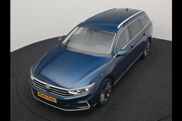 Volkswagen Passat Variant GTE Business Plug in Hybrid 218pk Dealer O.H PHEV | Trekhaak af Fabriek | Adaptive Cruise | Alcantara Sportstoelen Memory & Massage  | Virtual | Parkassist & Camera | 18"L.M | Matrix LED | Keyless |