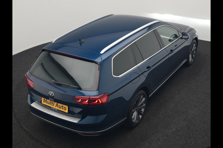 Volkswagen Passat Variant GTE Business Plug in Hybrid 218pk Dealer O.H PHEV | Trekhaak af Fabriek | Adaptive Cruise | Alcantara Sportstoelen Memory & Massage  | Virtual | Parkassist & Camera | 18"L.M | Matrix LED | Keyless |