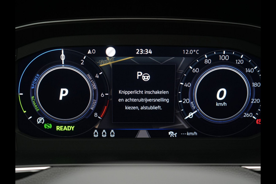 Volkswagen Passat Variant GTE Business Plug in Hybrid 218pk Dealer O.H PHEV | Trekhaak af Fabriek | Adaptive Cruise | Alcantara Sportstoelen Memory & Massage  | Virtual | Parkassist & Camera | 18"L.M | Matrix LED | Keyless |