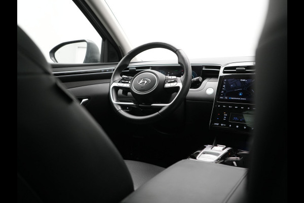 Hyundai Tucson 1.6 T-GDI Premium Sky 4WD Plug In Hybrid 265pk Dealer O.H PHEV | Panodak | Adaptive Cruise | Lederen Zetels Memory & Ventilatie | Krell Premium Sound | Camera | Keyless | BLIS | 19"L.M | Apple Carplay | Virtual |