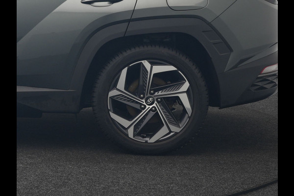 Hyundai Tucson 1.6 T-GDI Premium Sky 4WD Plug In Hybrid 265pk Dealer O.H PHEV | Panodak | Adaptive Cruise | Lederen Zetels Memory & Ventilatie | Krell Premium Sound | Camera | Keyless | BLIS | 19"L.M | Apple Carplay | Virtual |