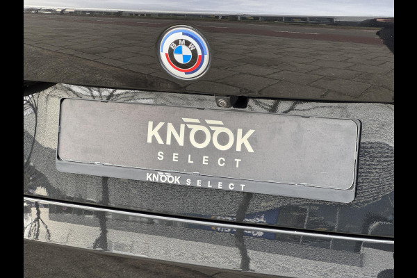 BMW X5 xDrive45e High Executive M Sport Pakket Automaat / Panoramadak / Active Steering / Trekhaak / Head-Up Display / Comfortstoelen / Laserlight / Driving Assistant Professional / 21 Inch / Luchtvering / Hifi / Craftedclarity / Shadow Line / M Sportremsysteem