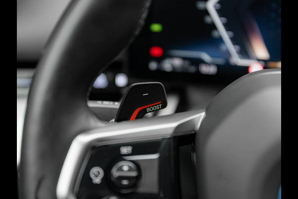 BMW 5 Serie 530e M-Sport Pro - Pano - ACC - Harman Kardon - Head-up - Iconic Glow Exterieur