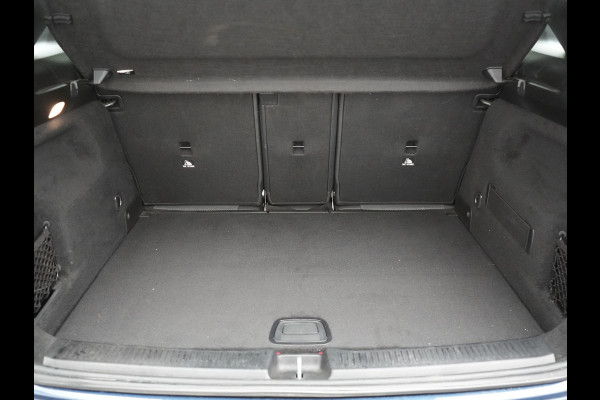 Mercedes-Benz B-Klasse 250 e Plug In Hybrid 218pk Dealer O.H PHEV | Panodak | Camera | Multibeam LED | Parkassist | Stoelverwarming | Navi Full Map | 17"L.M | Climate Control |