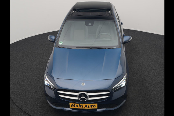 Mercedes-Benz B-Klasse 250 e Plug In Hybrid 218pk Dealer O.H PHEV | Panodak | Camera | Multibeam LED | Parkassist | Stoelverwarming | Navi Full Map | 17"L.M | Climate Control |
