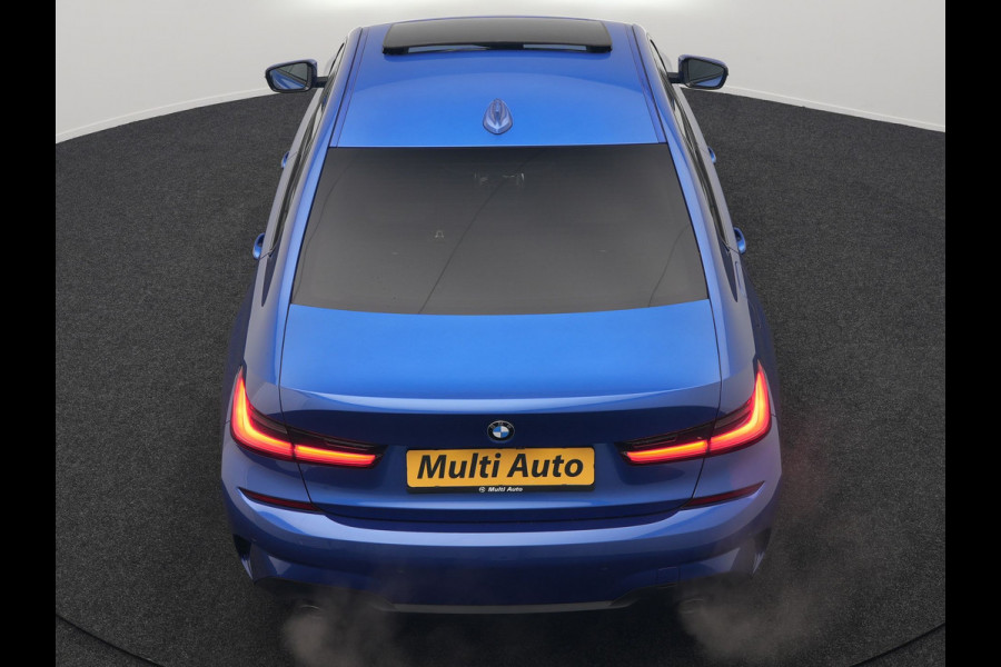 BMW 3 Serie 318i M Sport Shadow 156pk Dealer O.H | Panodak | Alcantara Sportstoelen Verwarmd | Camera & Parkassist | Keyless | Hifi Audio | Apple Carplay | 18"L.M | Sfeerverlichting |