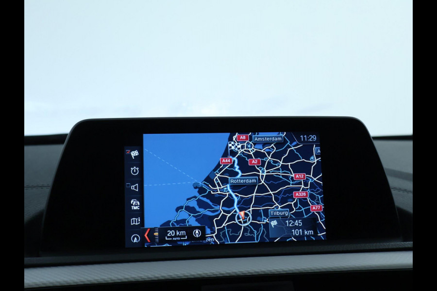 BMW 1-serie 116i High Executive Sport| M-pakket | Leer | 6 bak